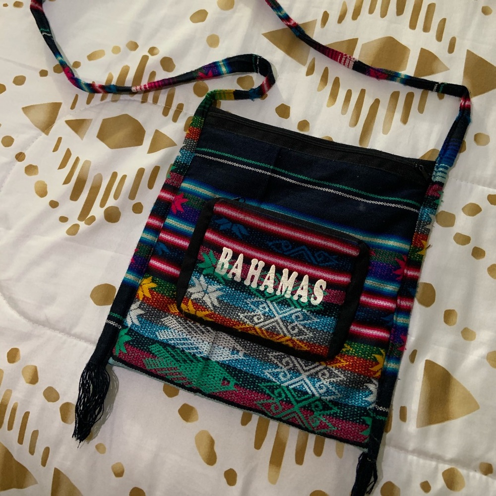 Purse - Picture 2 of 3